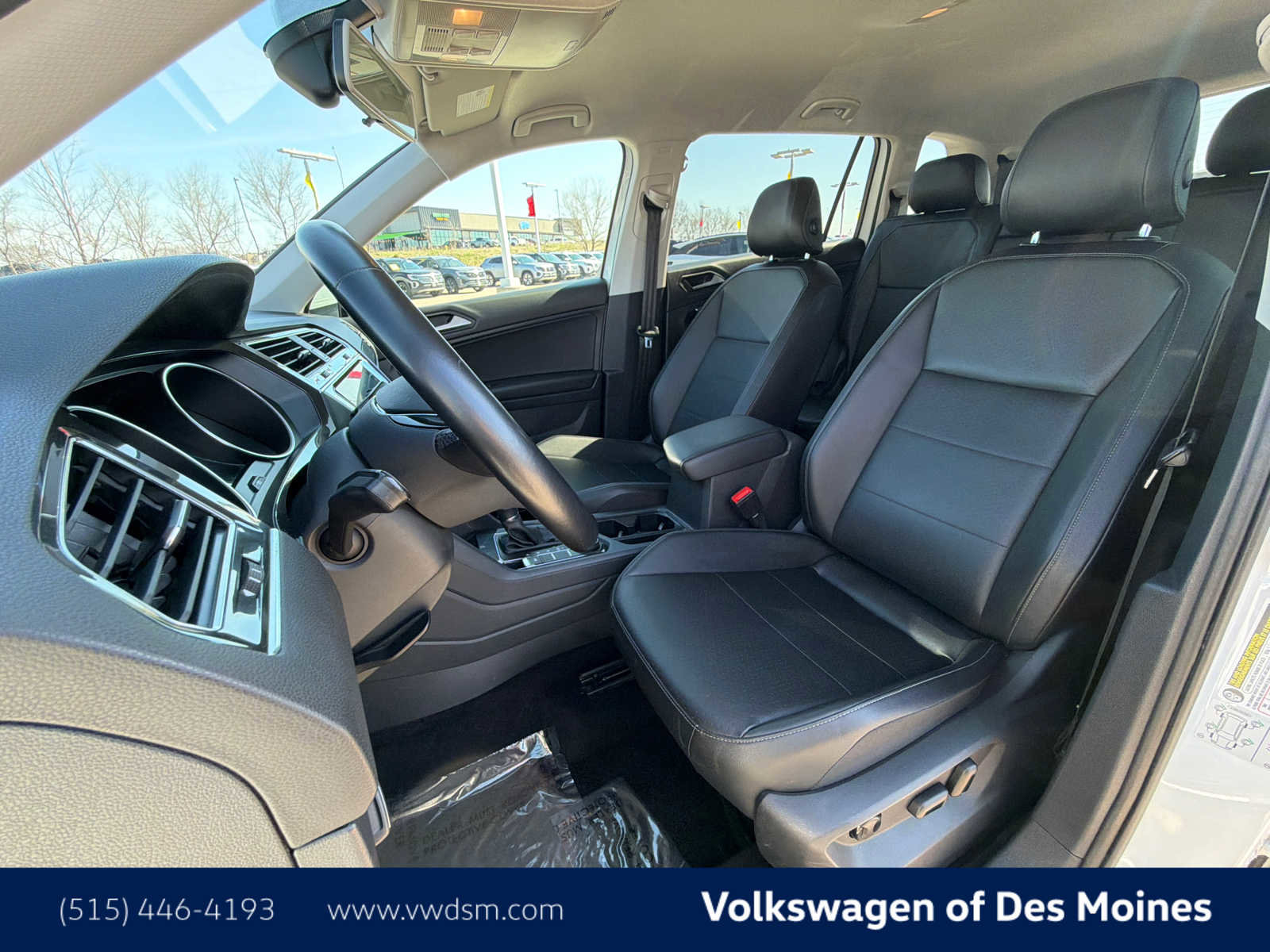 Used 2019 Volkswagen Tiguan SE w/ 3rd Row Seat Package image 11