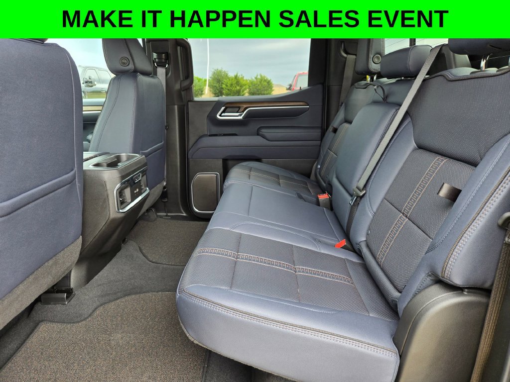 Used 2026 Chevrolet Silverado 1500 High Country AWD/4WD image 15