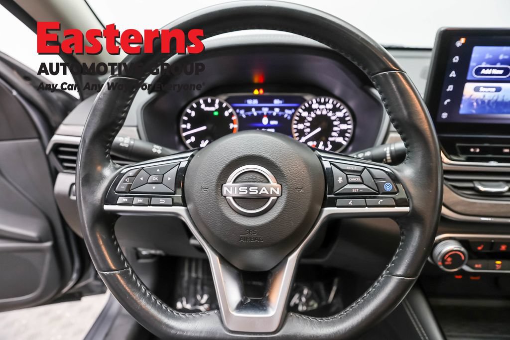 Used 2024 Nissan Altima 2.5 SV w/ SV Premium Package AWD/4WD image 10