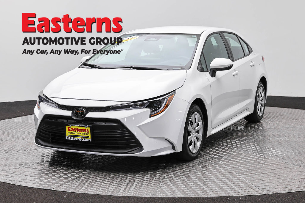 Used 2025 Toyota Corolla LE