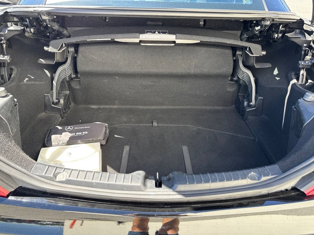 Used 2012 Mercedes-Benz SLK 350 image 16