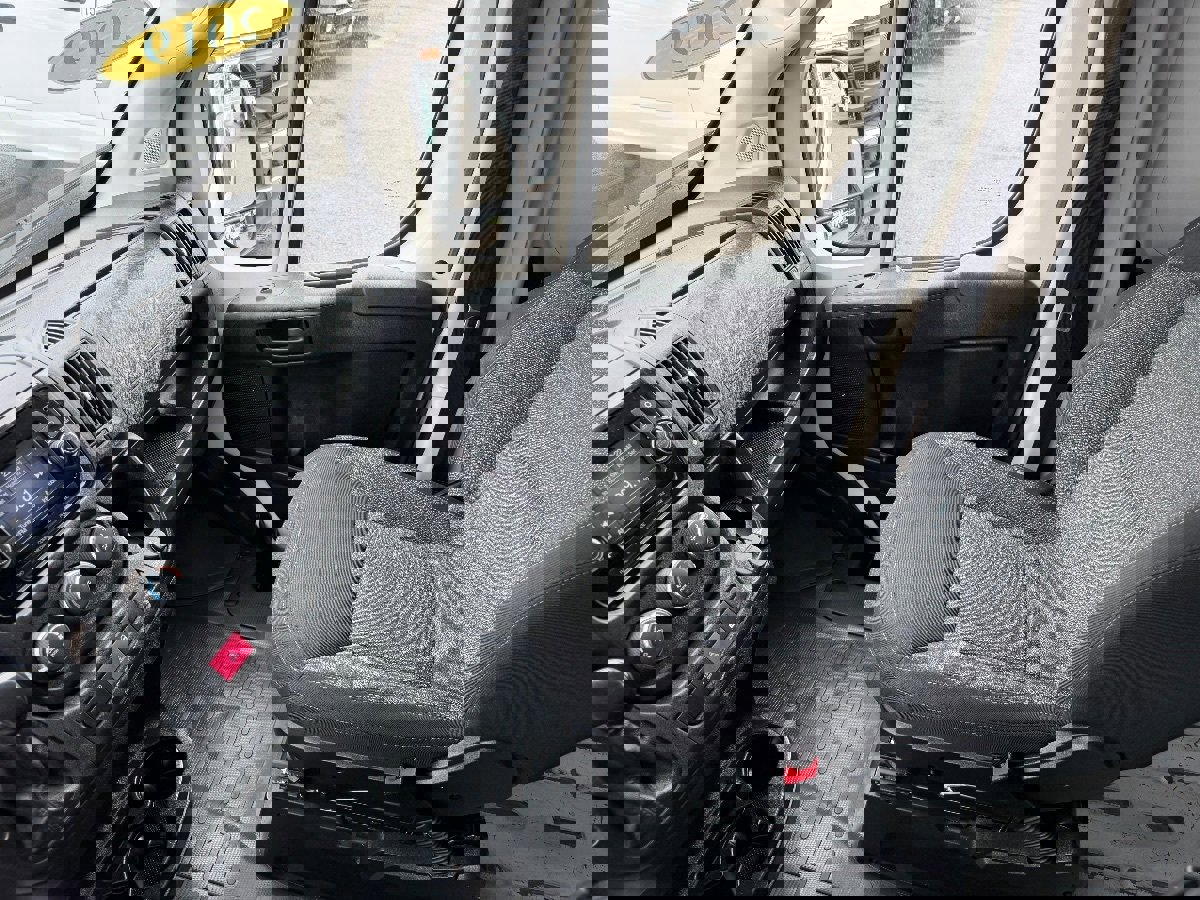 Used 2019 RAM ProMaster 2500 w/ Interior Convenience Group FWD image 23