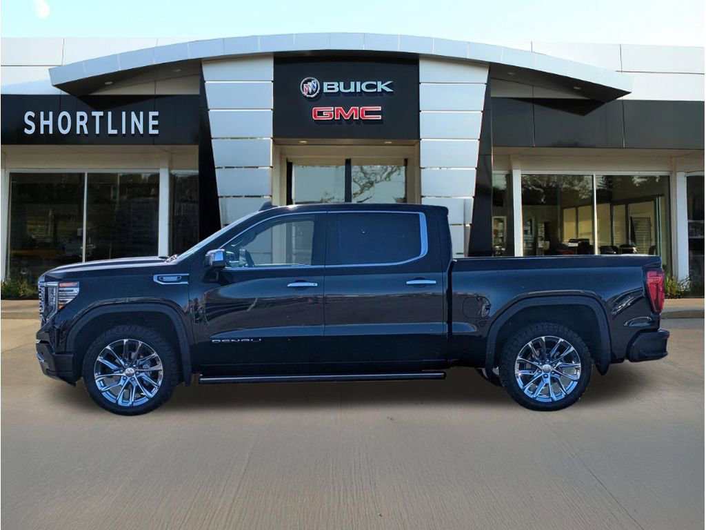 Used 2025 GMC Sierra 1500 Denali w/ Technology Package AWD/4WD image 6