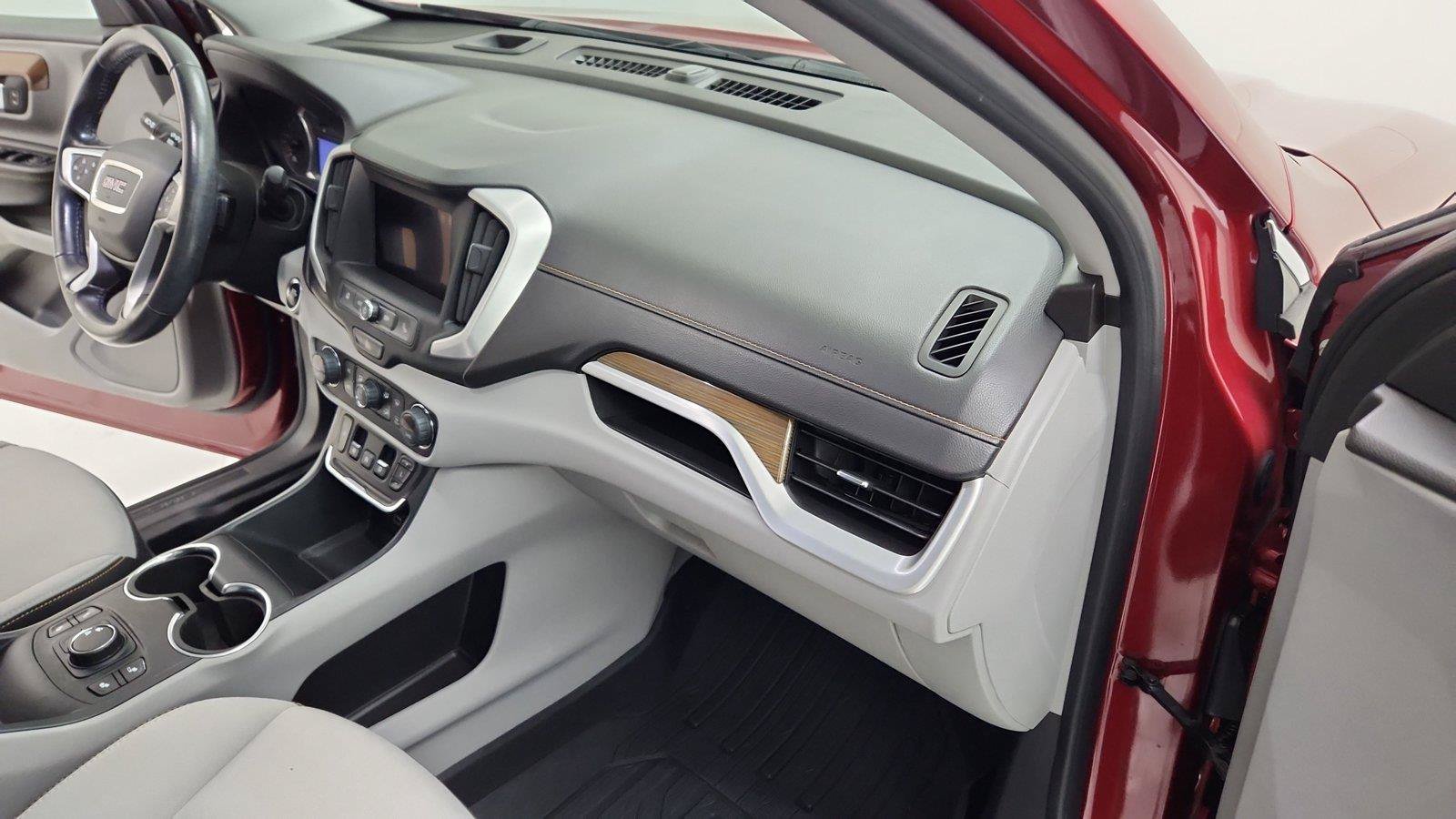 Used 2020 GMC Terrain SLE w/ Driver Convenience Package FWD image 50