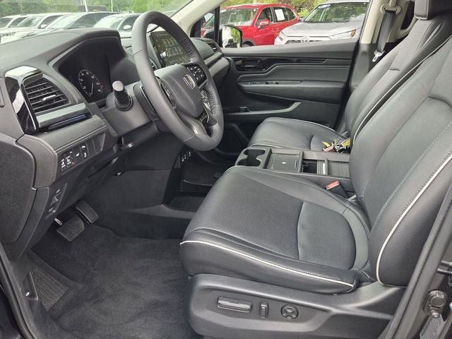 Certified 2026 Honda Odyssey Elite image 17
