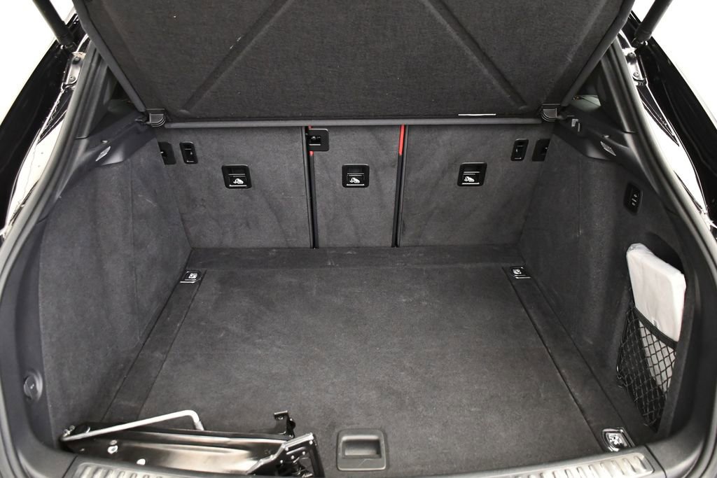 Used 2023 Porsche Macan S image 58