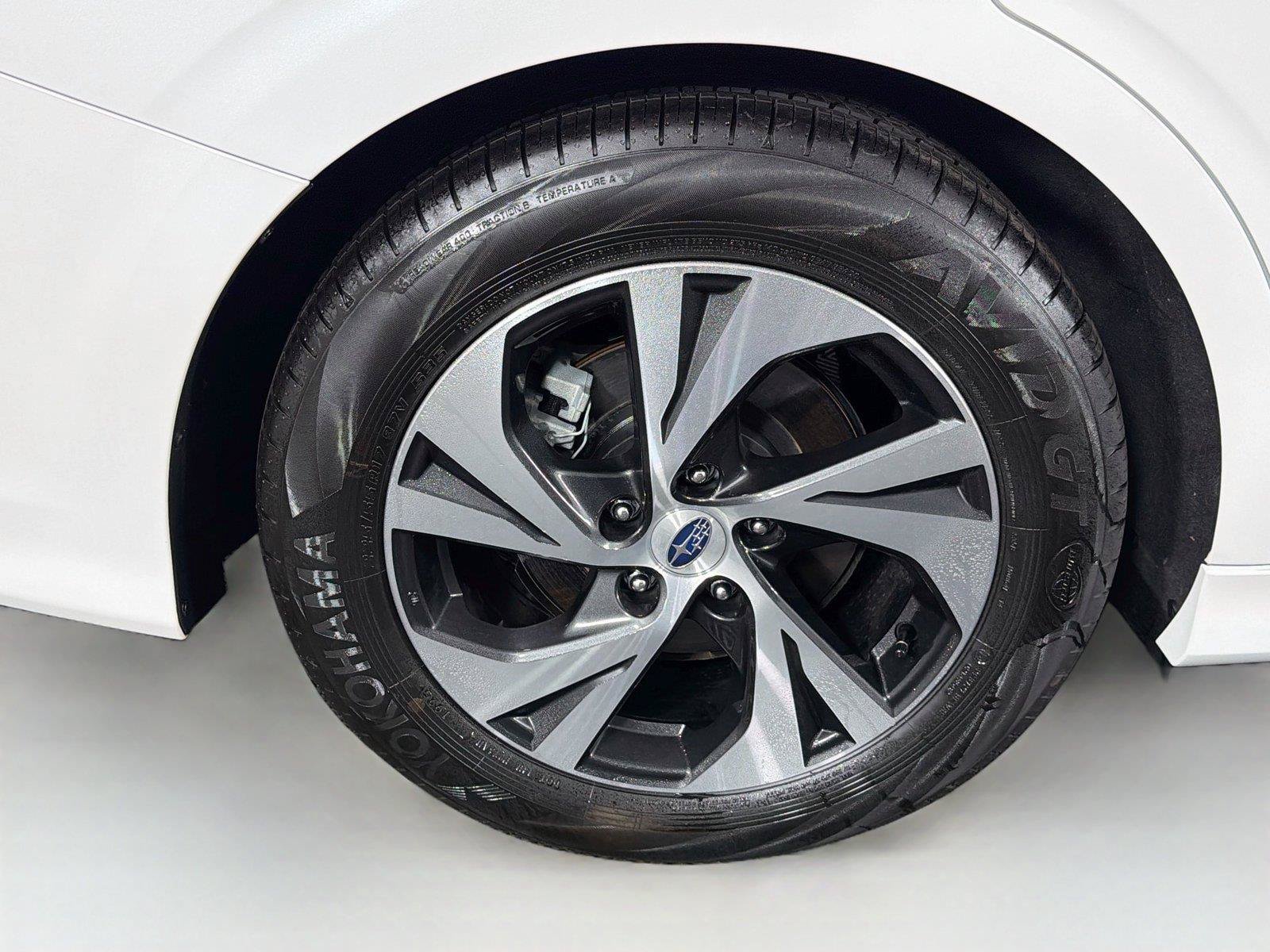 Used 2025 Subaru Legacy Premium AWD/4WD image 34