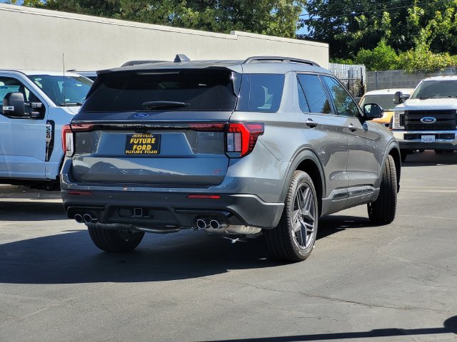New 2026 Ford Explorer ST AWD/4WD image 4