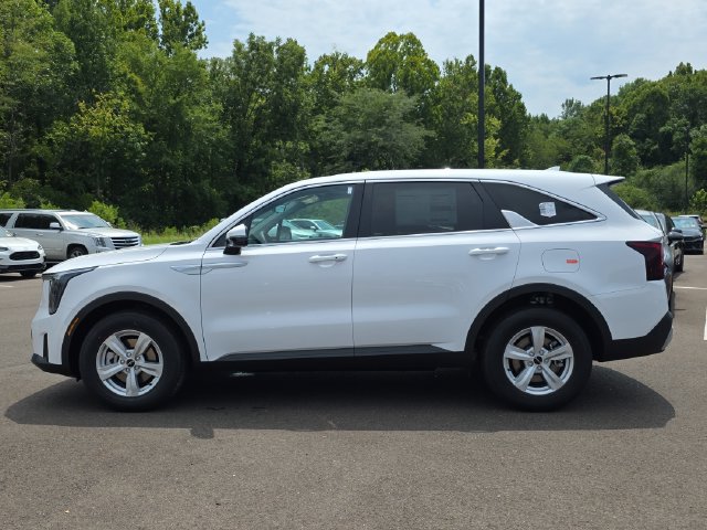 New 2026 Kia Sorento LX FWD image 2