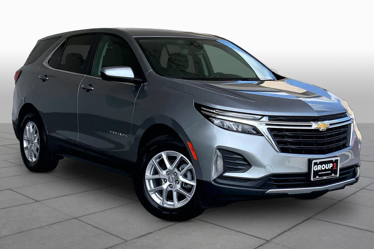 Used 2024 Chevrolet Equinox LT AWD/4WD image 3