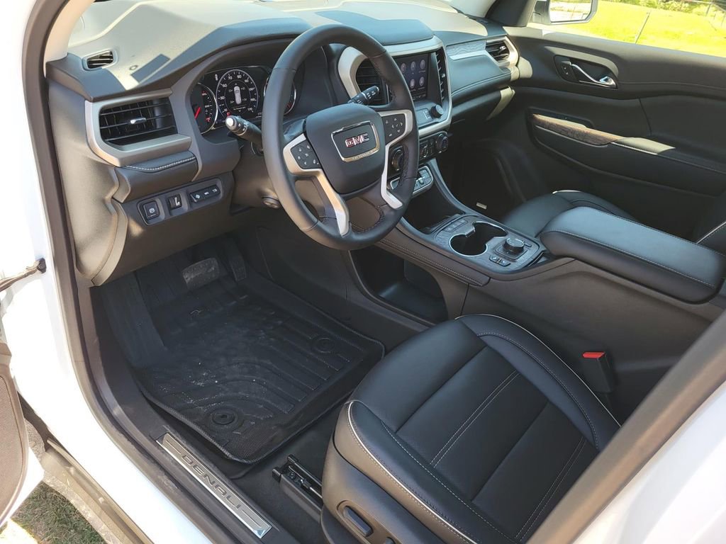 Used 2023 GMC Acadia Denali w/ Trailering Package FWD image 10