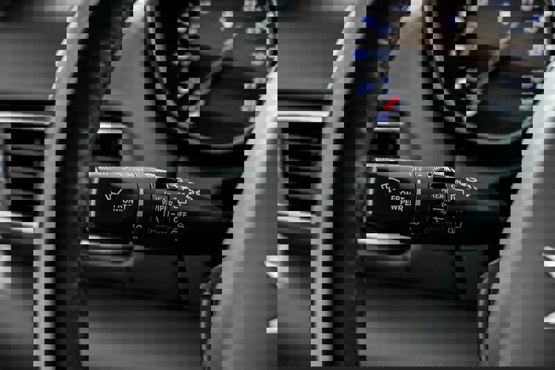 Used 2018 Maserati Levante image 26