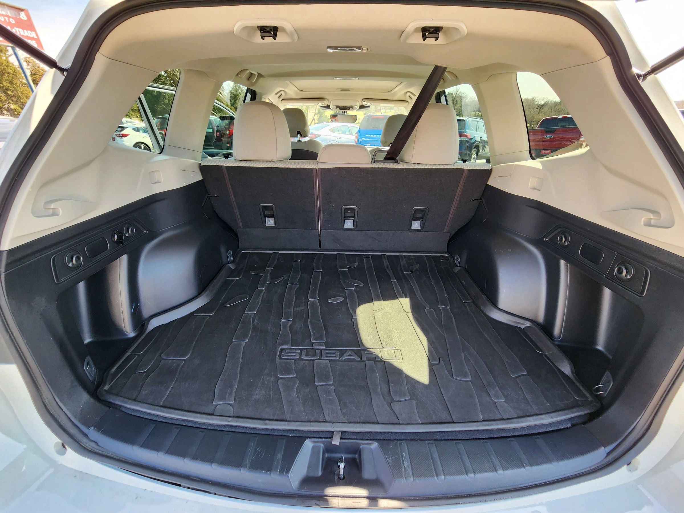 Used 2023 Subaru Forester Premium image 21