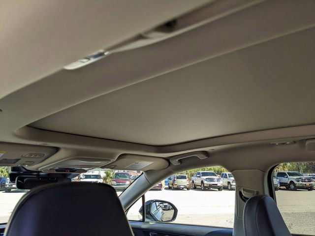 Used 2025 Lincoln Corsair Reserve w/ Equipment Group 202A image 19