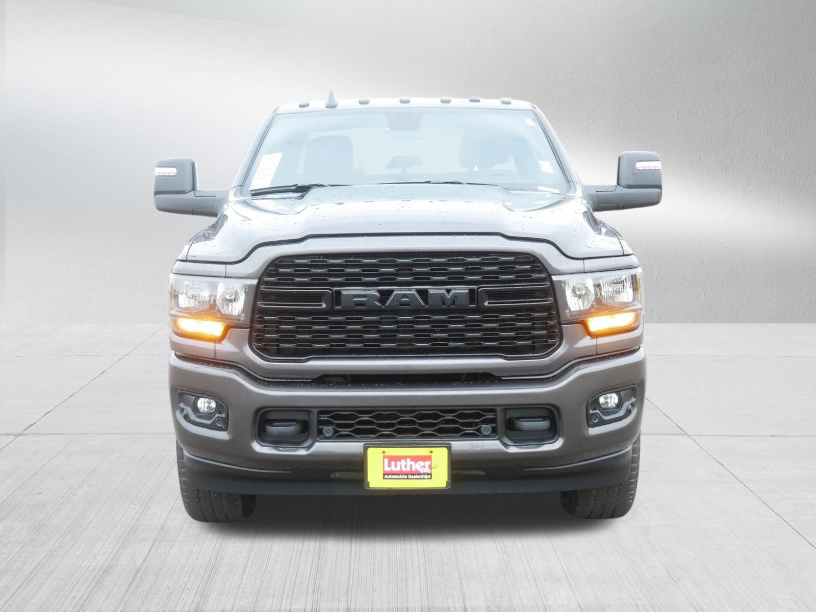 Used 2024 RAM 3500 Big Horn w/ Night Edition AWD/4WD image 2