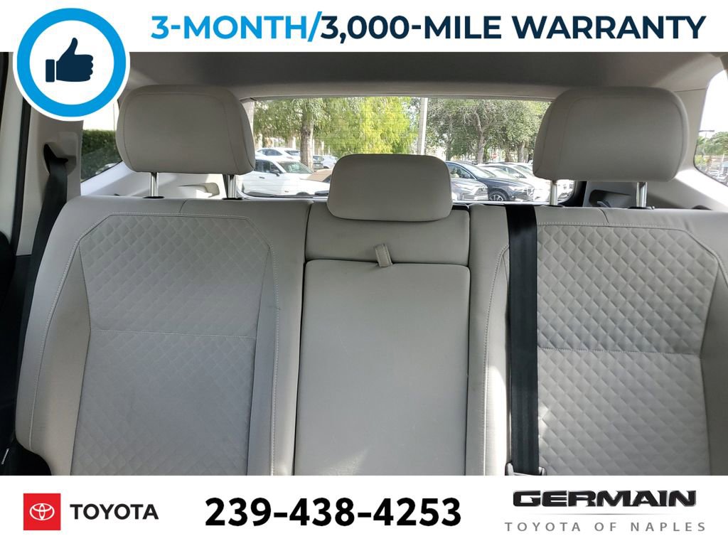 Used 2021 Volkswagen Tiguan S image 33