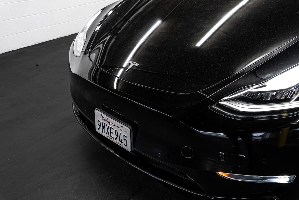 Used 2023 Tesla Model Y Long Range image 10