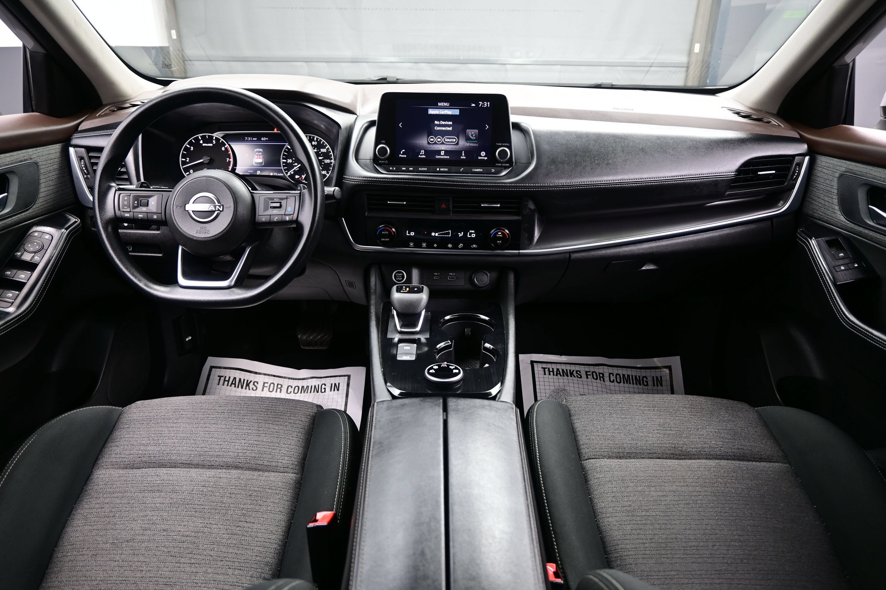 Used 2023 Nissan Rogue SV AWD/4WD image 17