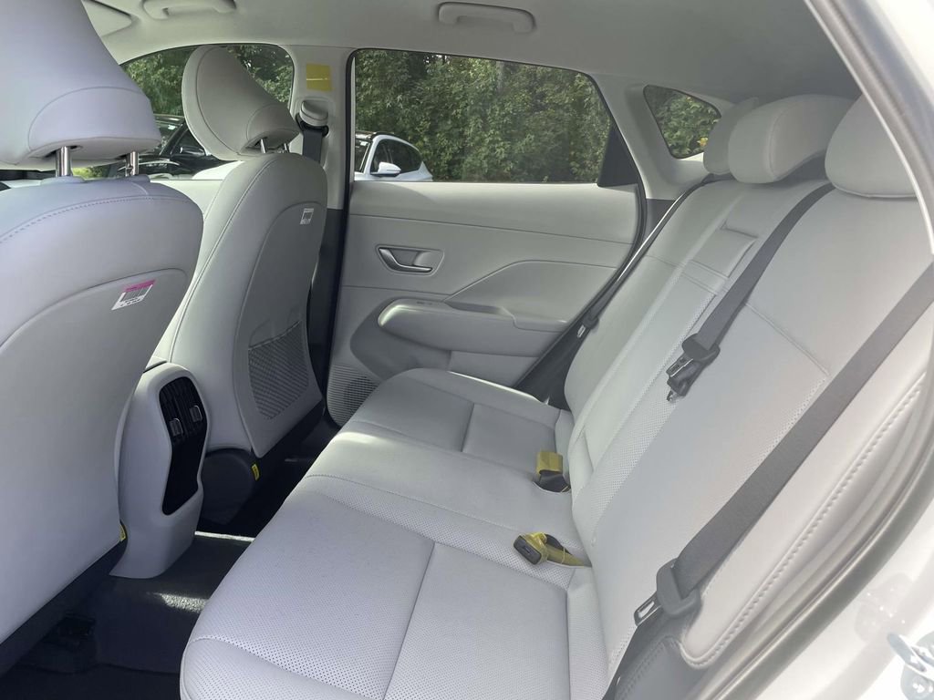 New 2026 Hyundai Kona SEL Premium image 10