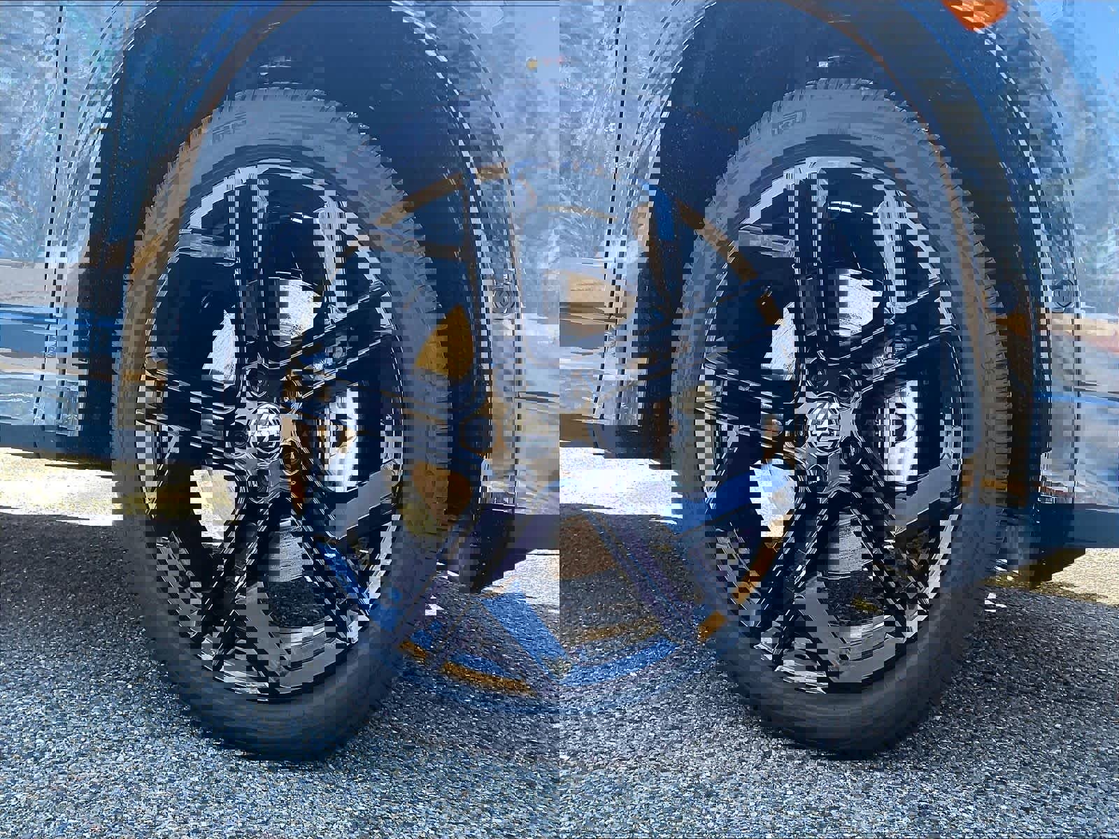 New 2026 Volkswagen Tiguan SE R-Line image 8