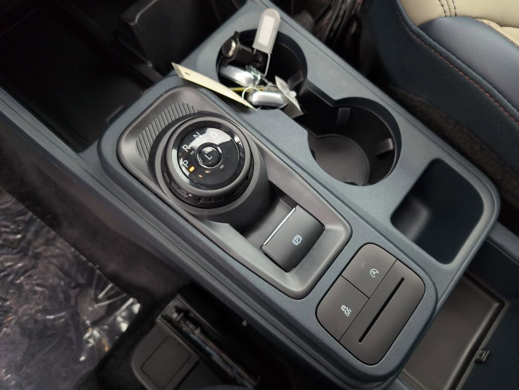 New 2026 Ford Maverick Lariat w/ 4K Tow Package AWD/4WD image 23