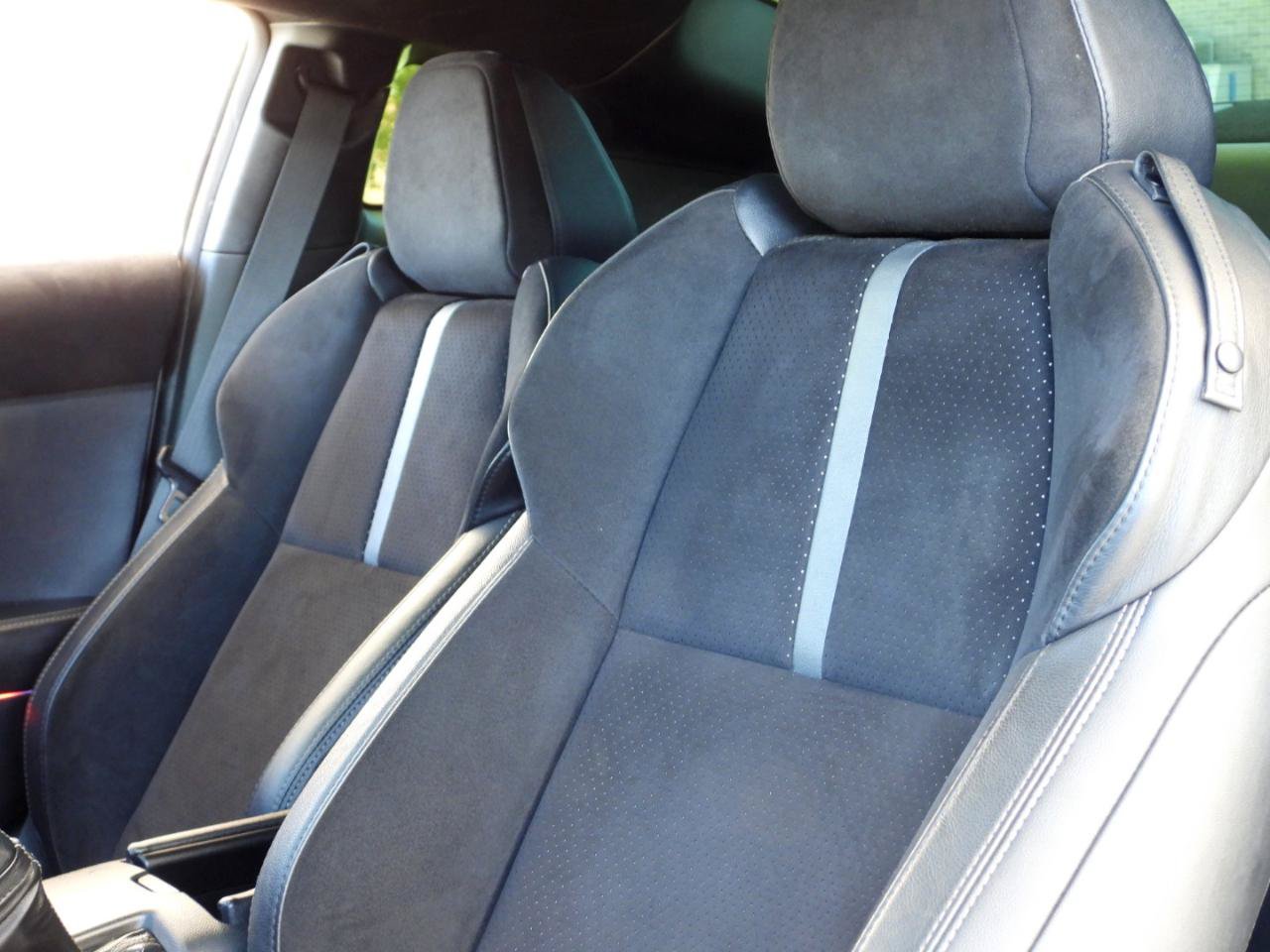 Used 2025 Toyota GR86 Premium w/ ALL Weather Mat Package (TMS) RWD image 90