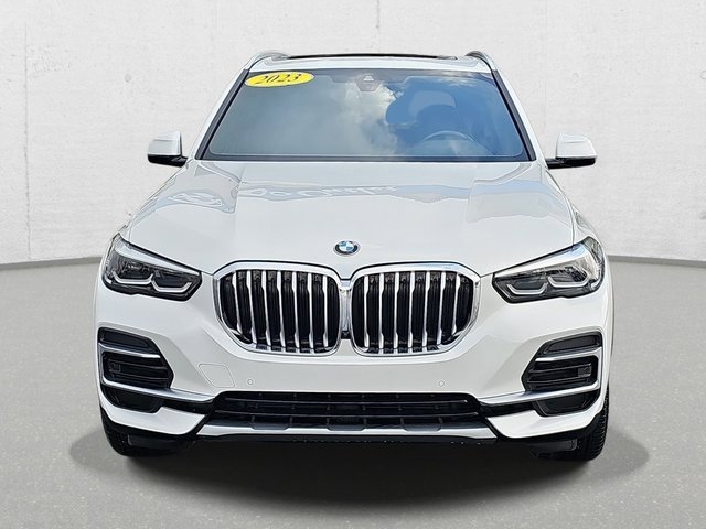 Used 2023 BMW X5 xDrive40i w/ Climate Comfort Package image 2