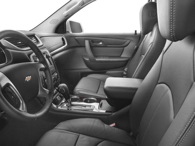 Used 2016 Chevrolet Traverse LT FWD image 12