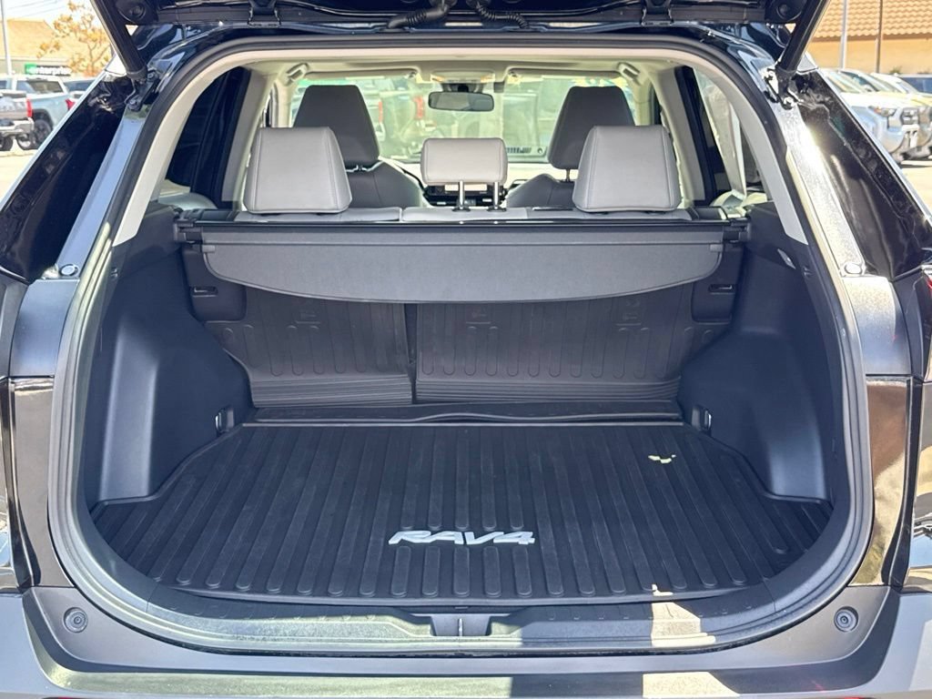 Certified 2020 Toyota RAV4 XLE Premium AWD/4WD image 16