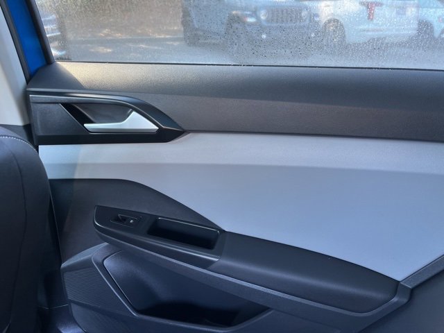 Used 2023 Volkswagen Taos SE image 15