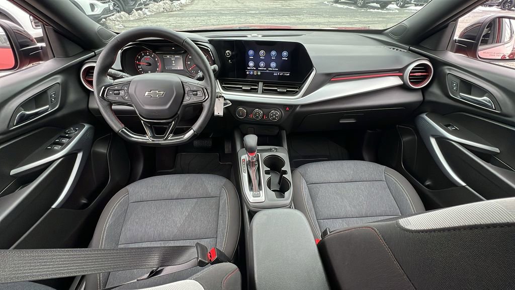 Used 2024 Chevrolet Trax RS w/ Driver Confidence Package image 20