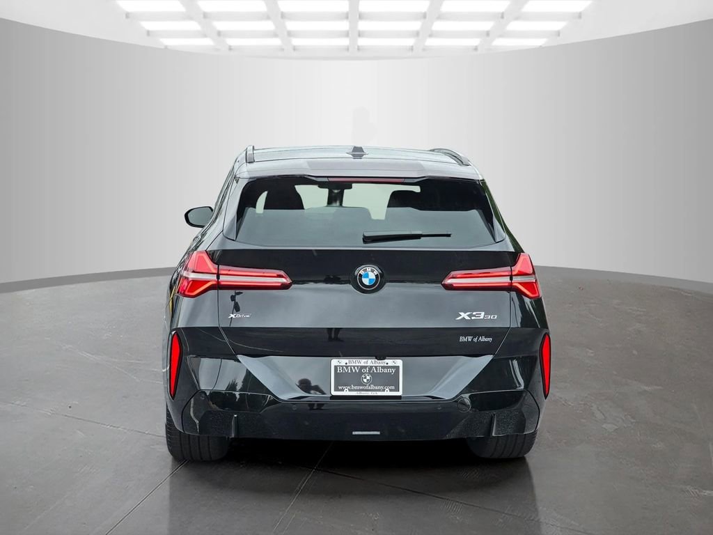 Used 2026 BMW X3 xDrive30 w/ Premium Package image 5