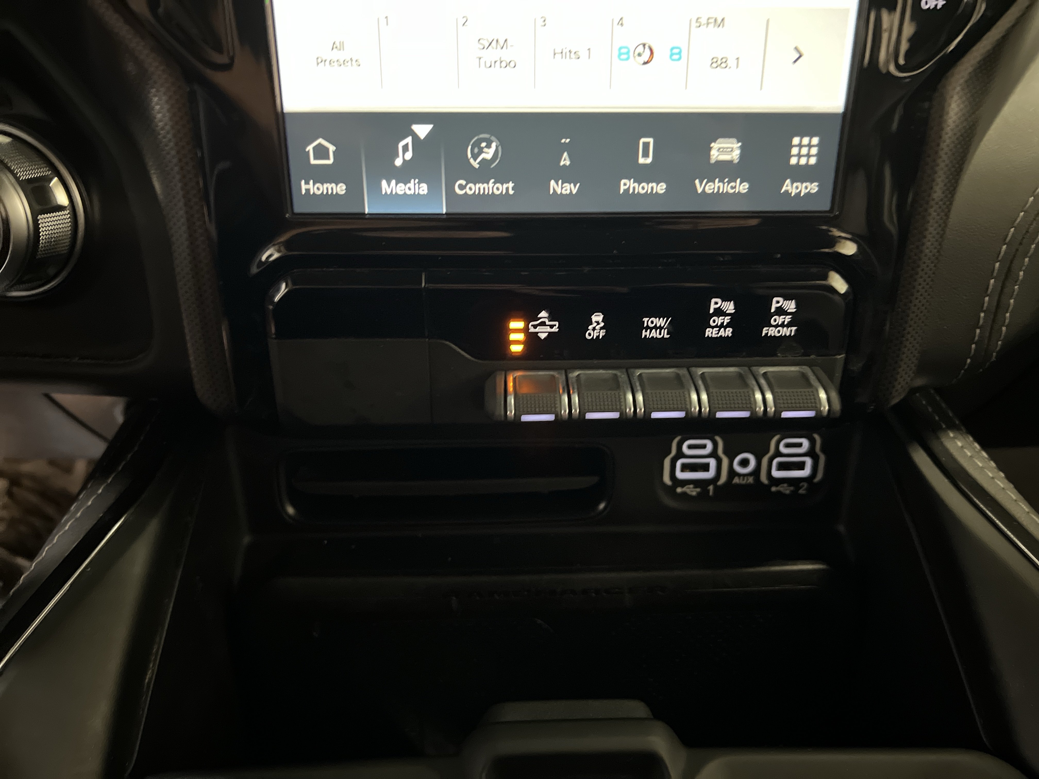 Used 2022 RAM 1500 Limited w/ Night Edition AWD/4WD image 25