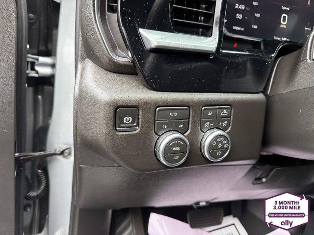 Certified 2026 GMC Sierra 1500 SLT image 13