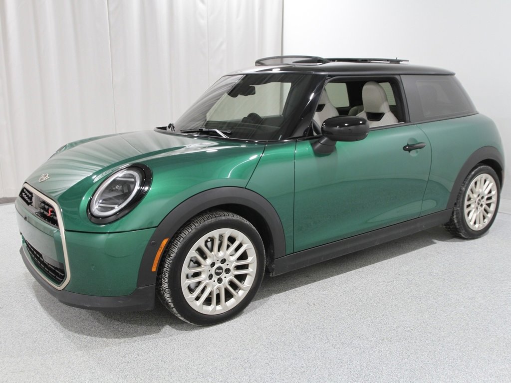 Certified 2025 MINI Cooper S image 3