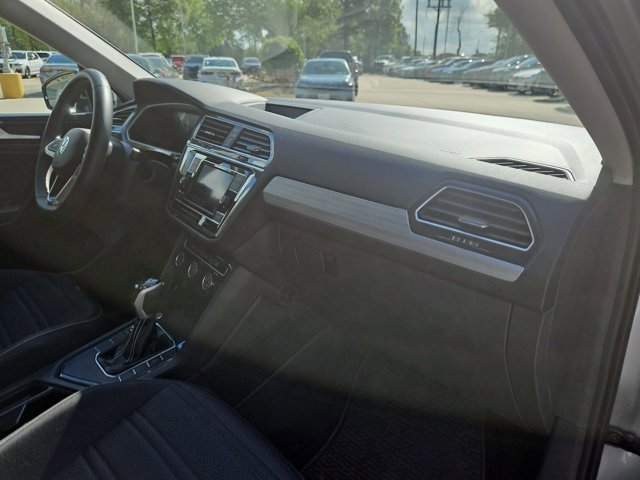 Used 2024 Volkswagen Tiguan S image 22
