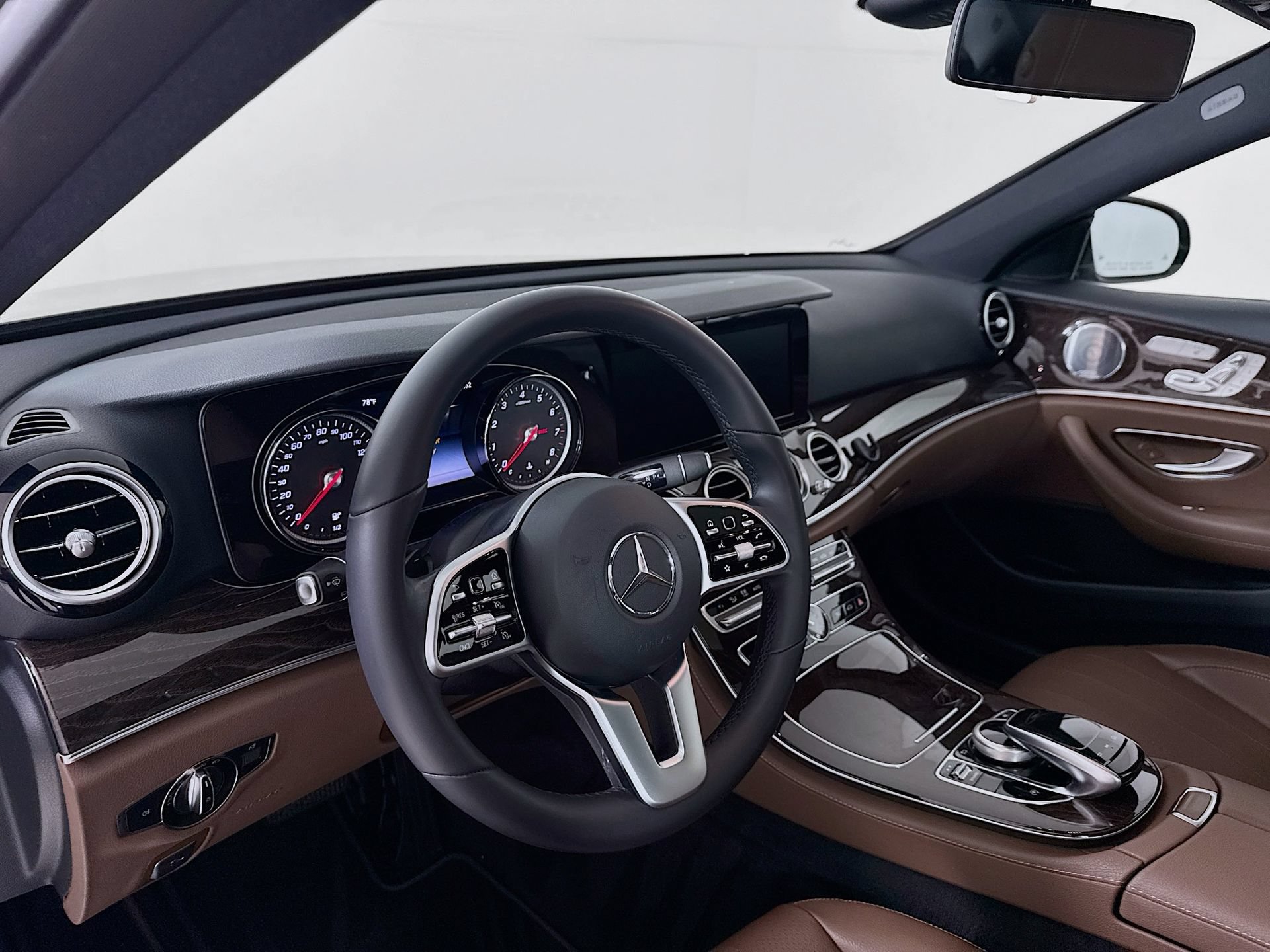 Used 2019 Mercedes-Benz E 300 image 10