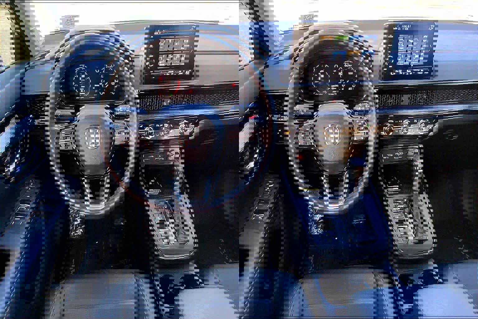 Used 2024 Honda CR-V EX-L image 5