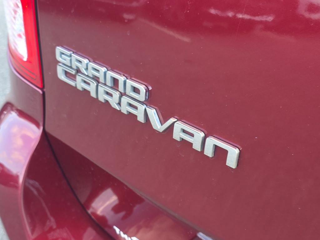 Used 2019 Dodge Grand Caravan SXT image 7