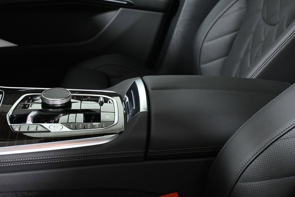 New 2026 BMW X5 xDrive50e AWD/4WD image 26