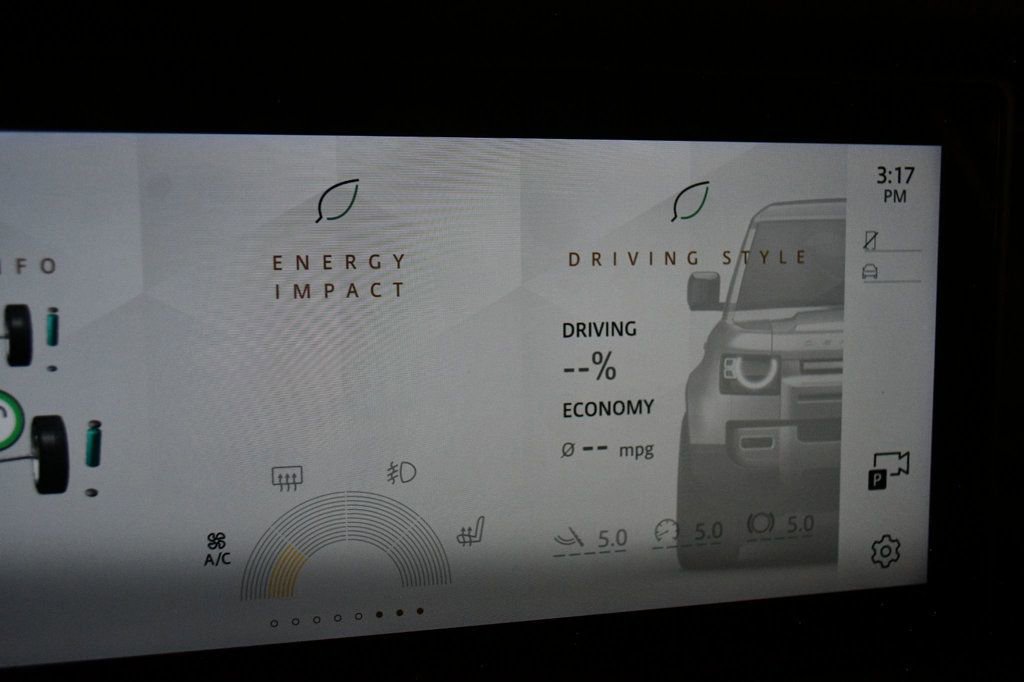 Used 2021 Land Rover Defender 110 X image 61