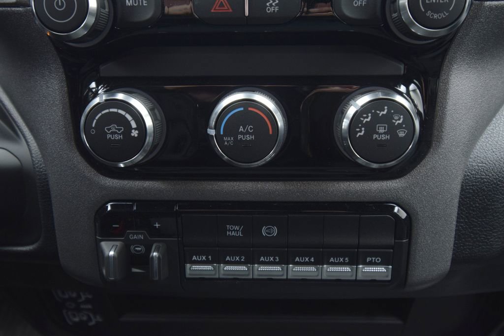 New 2026 RAM 5500 Tradesman w/ Chrome Appearance Group image 24