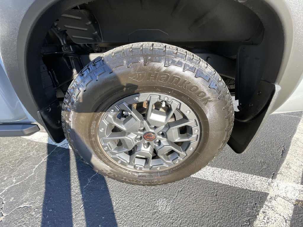 Used 2024 Nissan Frontier PRO-4X w/ Pro Premium Package AWD/4WD image 33