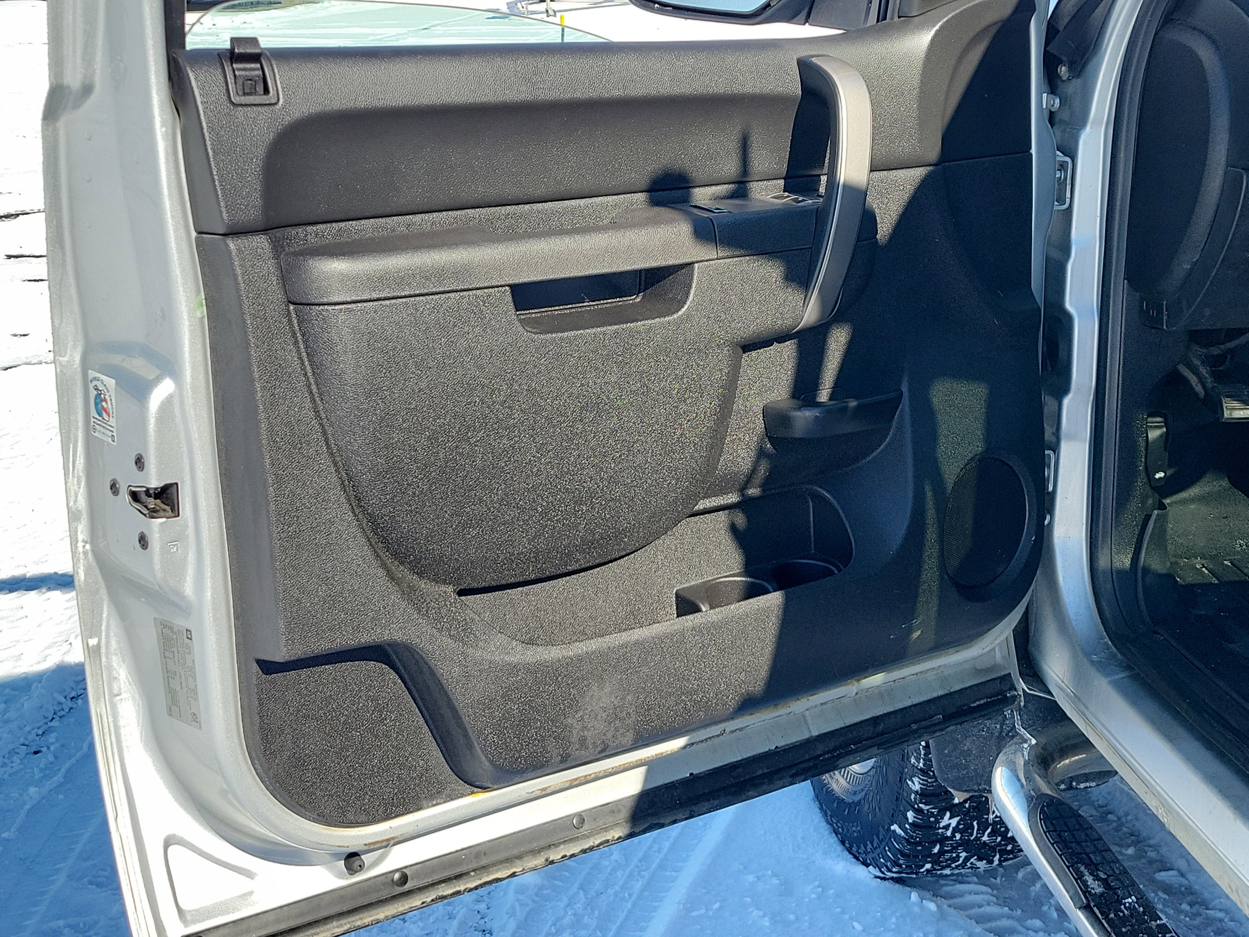 Used 2013 GMC Sierra 2500 SLE w/ SLE Preferred Package image 15