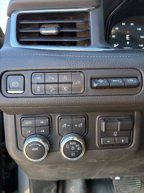Used 2022 GMC Yukon Denali w/ Max Trailering Package AWD/4WD image 19