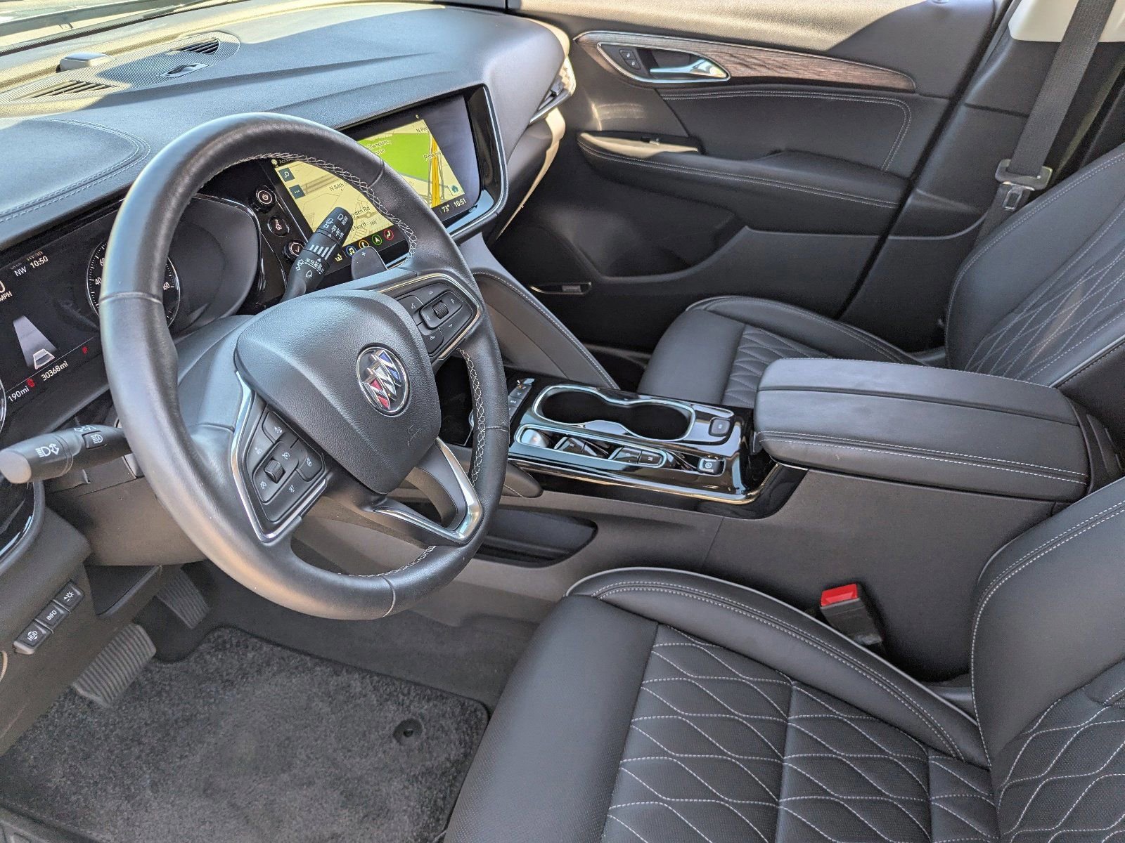 Used 2023 Buick Envision Avenir image 22