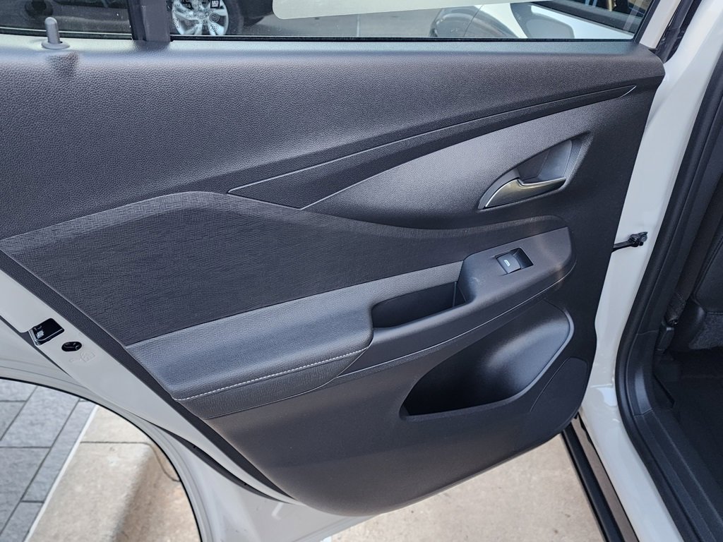 New 2026 Buick Envista Sport Touring w/ Studio Series image 39