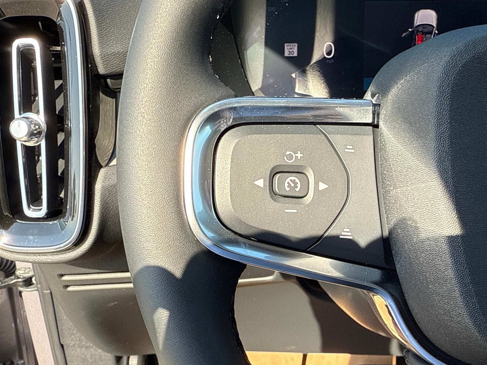 New 2026 Volvo XC40 B5 Plus w/ Climate Package AWD/4WD image 30