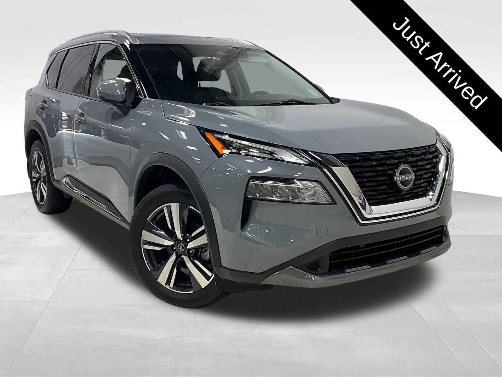 Used 2023 Nissan Rogue SL