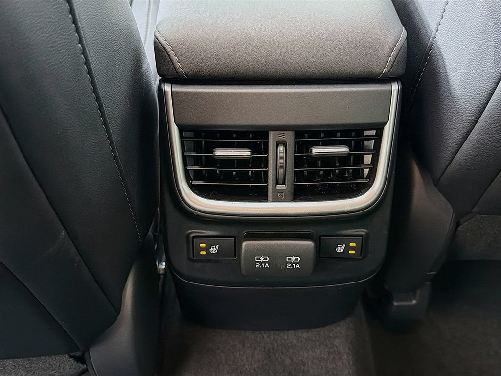 Used 2021 Subaru Outback Limited AWD/4WD image 45